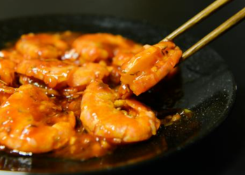 Gourmet Popcorn and Beyond: Innovative Snack Trends Taking the Market by Storm