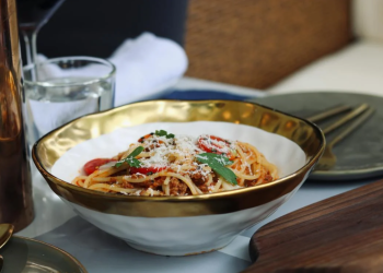 10 Essential Knife Skills Every Home Cook Should Master